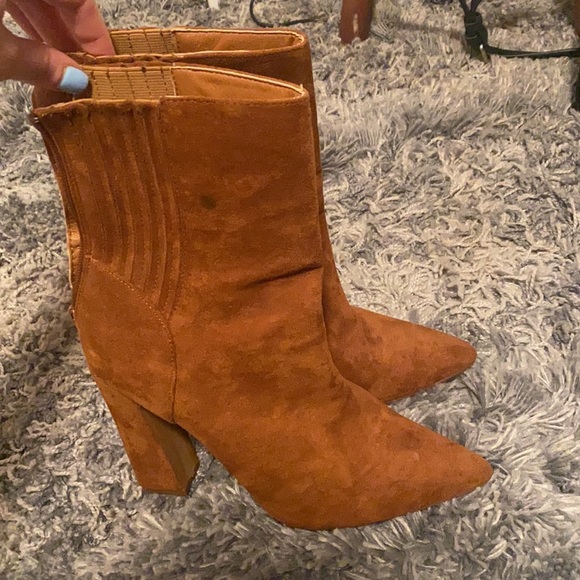 Booties - Picture 3 of 4